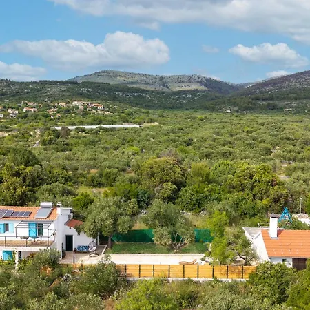 Excellent Villa! Private Forest And Pool,near Sea *