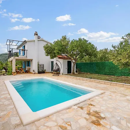 Excellent Villa! Private Forest And Pool,near Sea Villa *