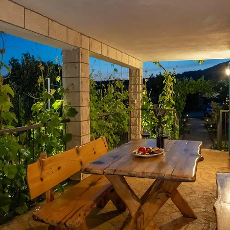 Excellent Villa! Private Forest And Pool,near Sea Villa